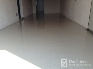 Epoxidharzboden - strapazierfähige Bodenbeschichtung - Industrieboden